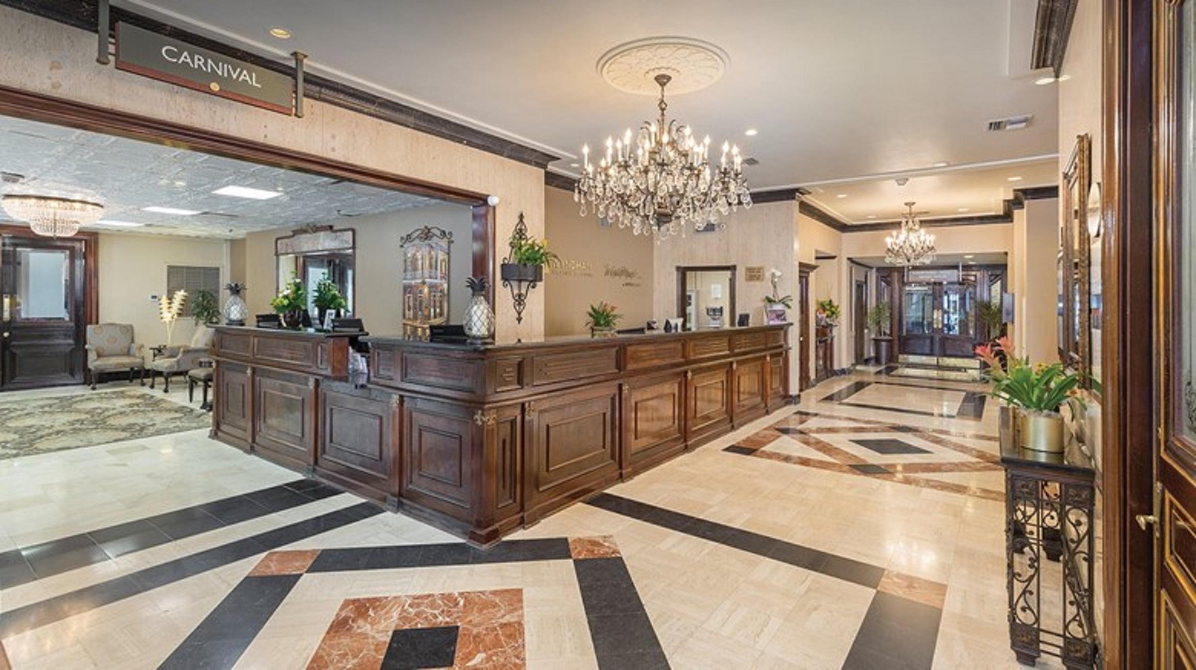 Club Wyndham Avenue Plaza Hotel New Orleans Exterior photo