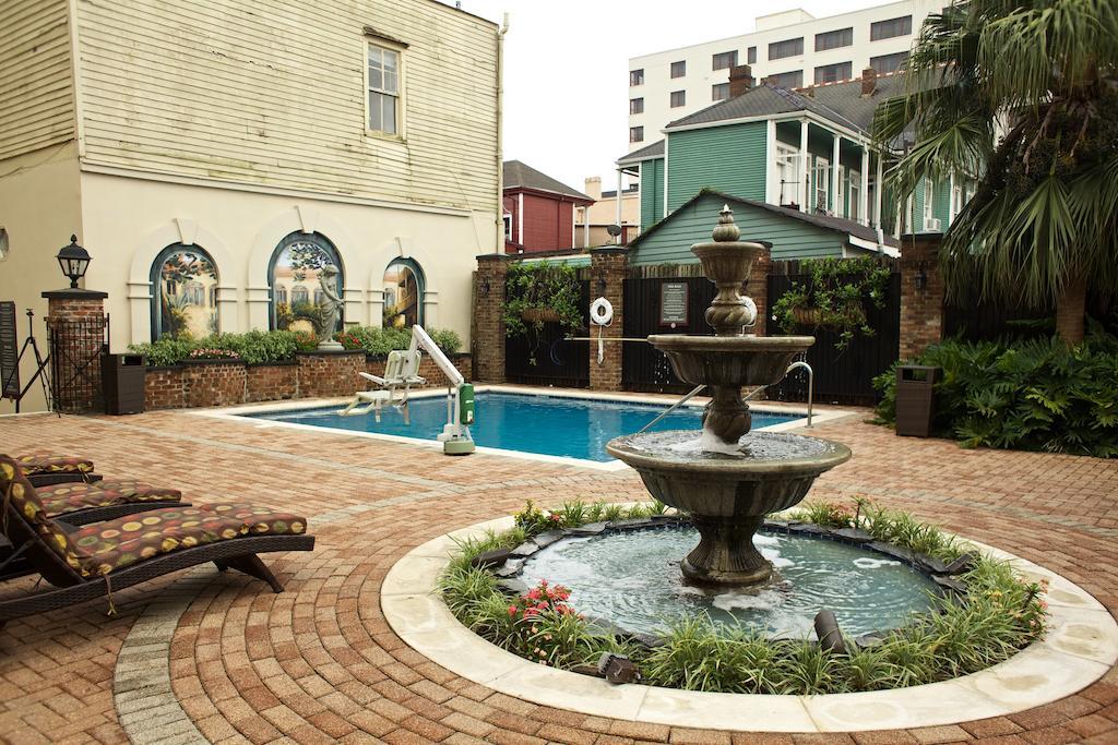 Club Wyndham Avenue Plaza Hotel New Orleans Exterior photo